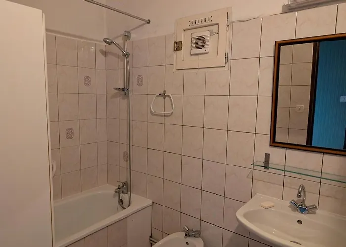 De - Vue Sur Les Pyrénées Apartamento