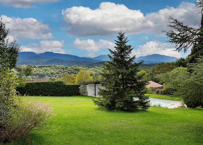 De - Vue Sur Les Pyrénées *